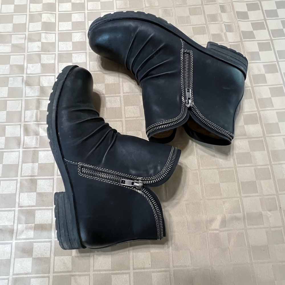 Natural Soul Boots Womens 11M Brisha Ankle Booties Side Zip Black Faux Leather